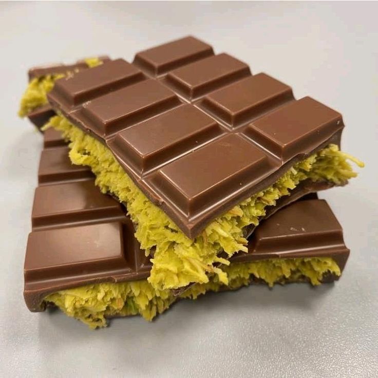 Hariswad Nutella Kunafa Chocolate