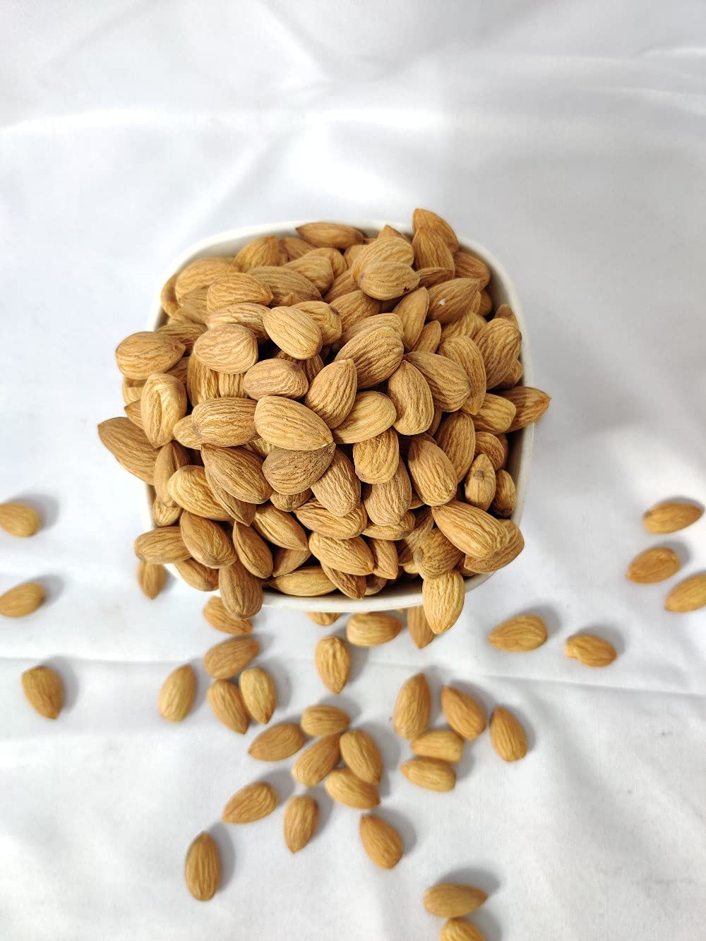 Hariswad Badam Regular